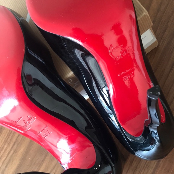 ✨Christian Louboutin Patent Black Wawy Dolly Pumps - Picture 4 of 5